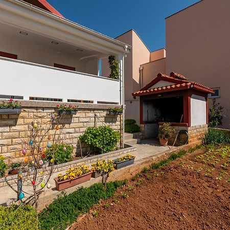 Floyd Apartamento Bibinje Exterior foto