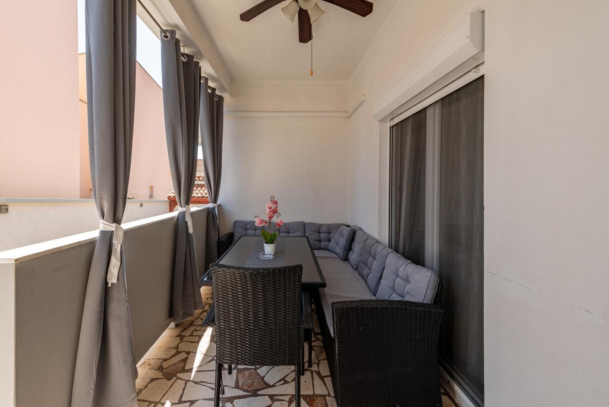 Floyd Apartamento Bibinje Exterior foto